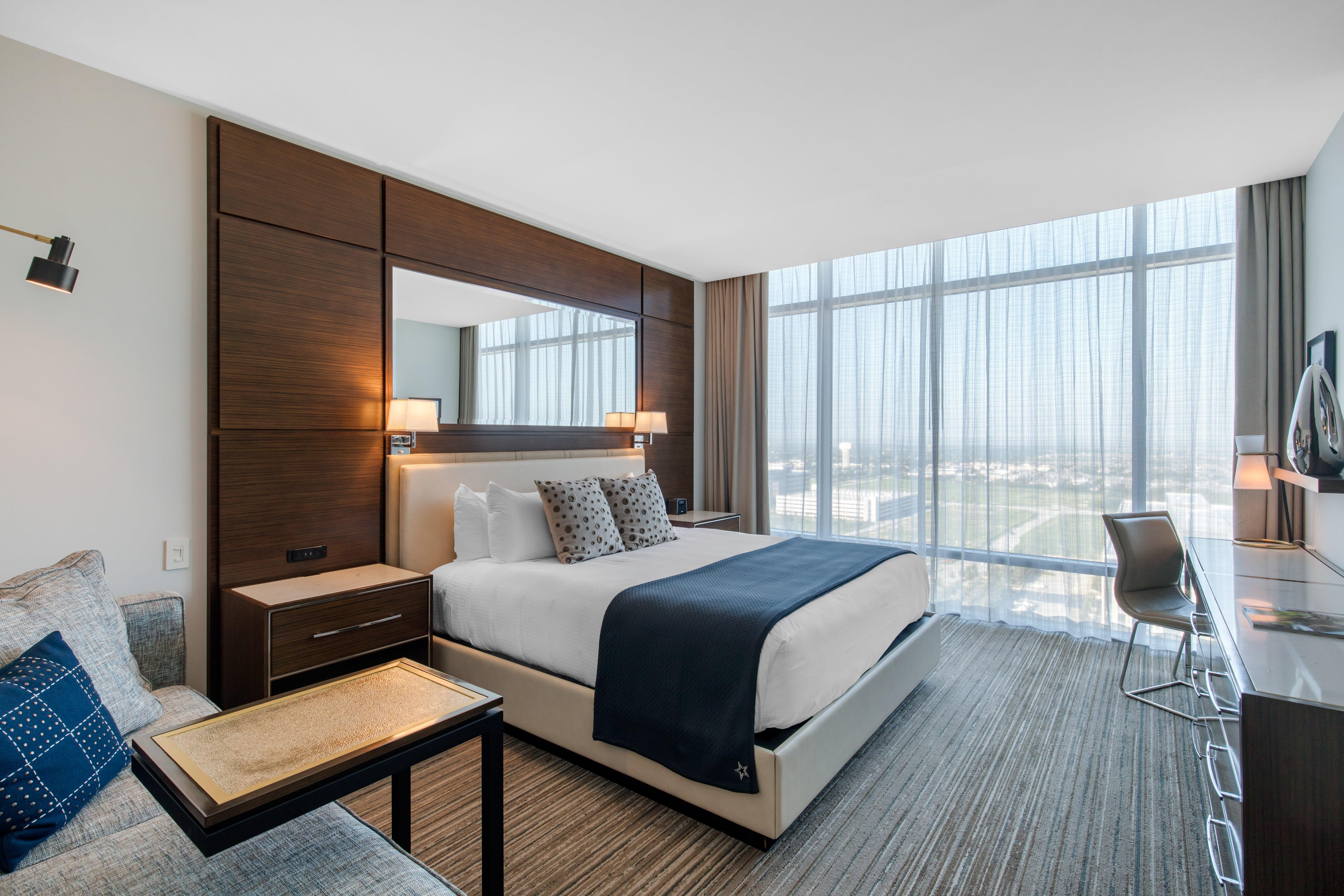 Hotel Omni At The Star